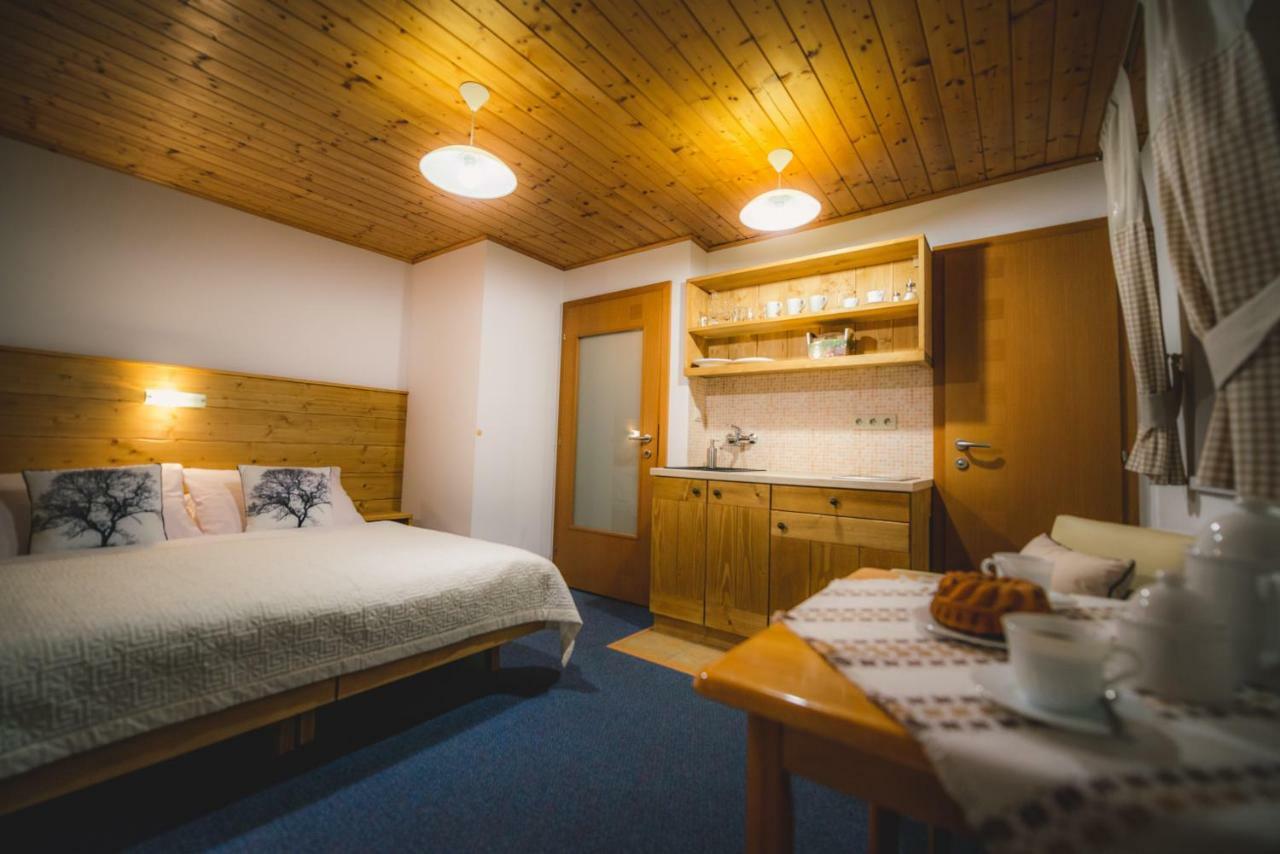 Apartment Roháčik Bölényfalu Kültér fotó
